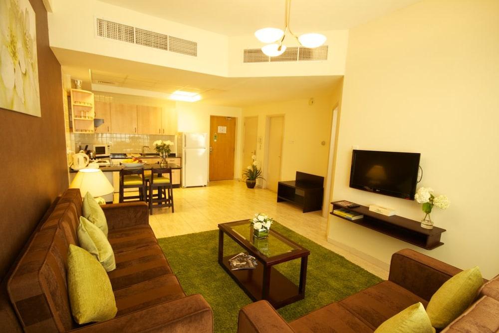 Welcome Hotel Apartment -2 Дубай Екстер'єр фото